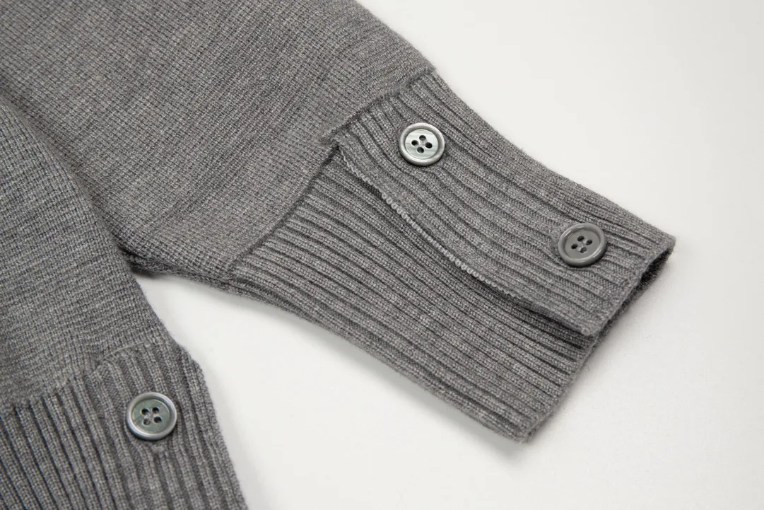 Thom Browne ➡️ TBClassic Classic Quality⚠️ ， ， ， ， ❗️❗️ ， ！ TBSeries ， ， ！ :Gray Size:M L XL XXL